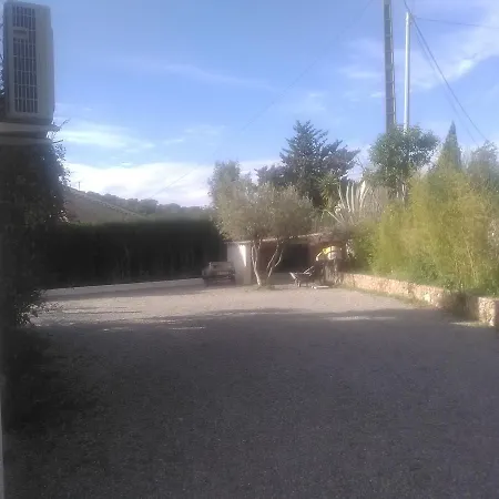 La Bastide Des Pins Le Pradet