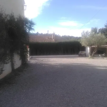 La Bastide Des Pins *